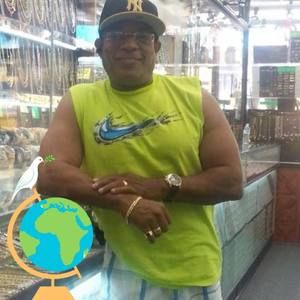 Meet your Posher, Roberto